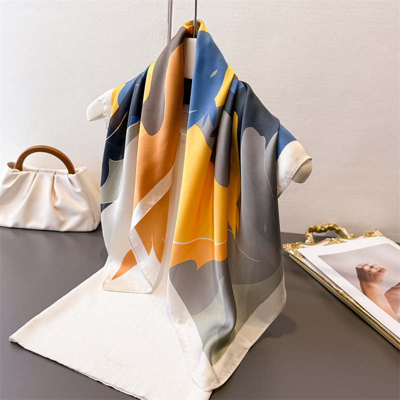 Nowa damska kwadratowa apaszka – Face Scarf Mask recenzja i cena